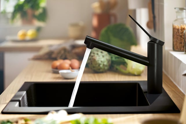 hansgrohe-zesis-m33-single-lever-kitchen-mixer-tap-matt-black-74802670