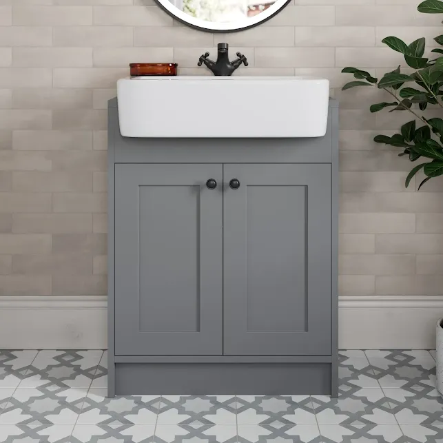 park-lane-winchester-grey-traditional-freestanding-vanity-unit-with-basin-620mm-black-handles